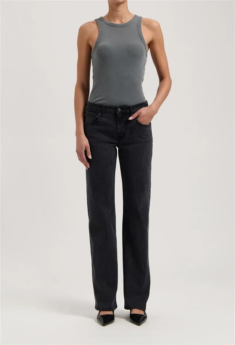 MUD JEANS Carry Mid Straight black vintage