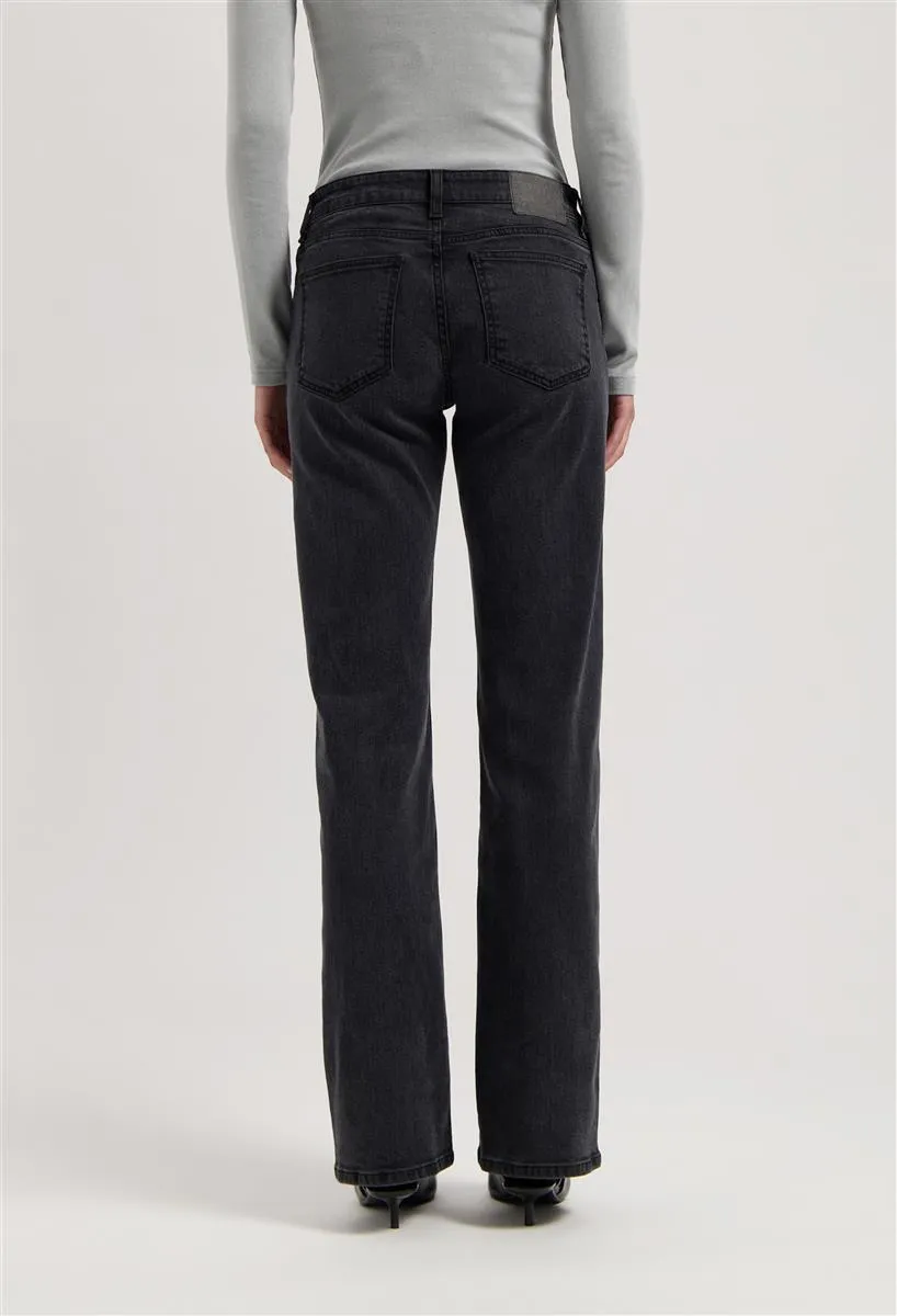 MUD JEANS Carry Mid Straight black vintage