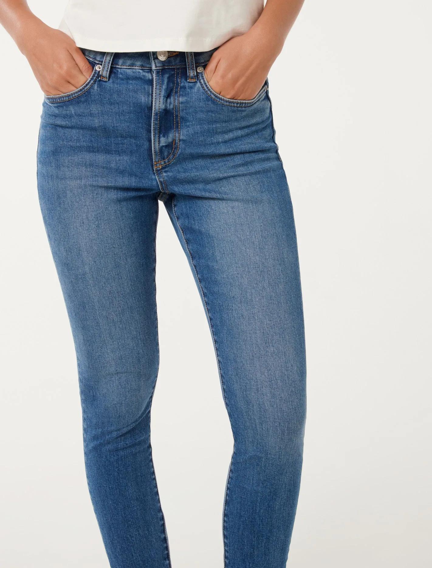 Nala Mid-Rise Skinny Jeans