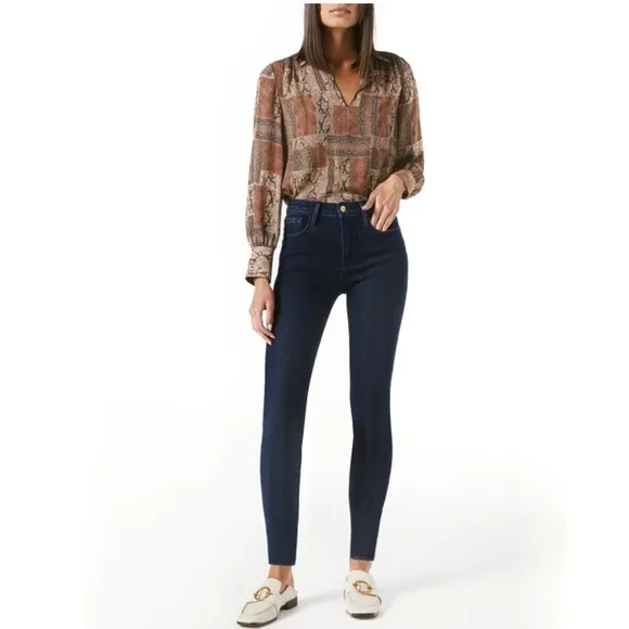 NEW FRAME DARK WASH SKINNY JEANS