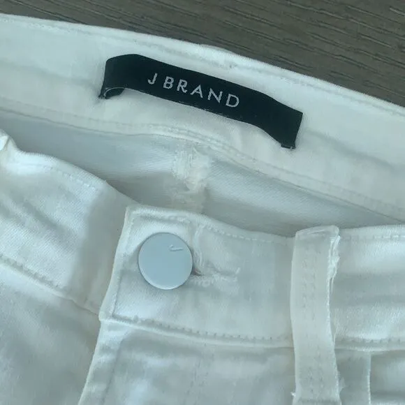 New J Brand white distressed denim white rocks 620c028