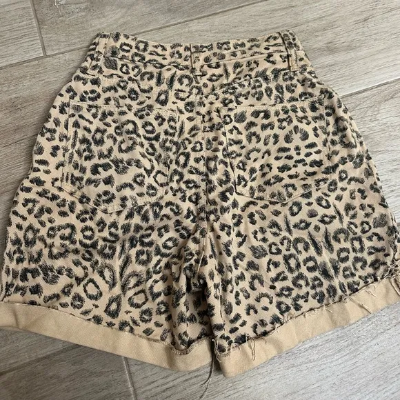 NWOT Free People High Waist Animal Print Shorts in Beige