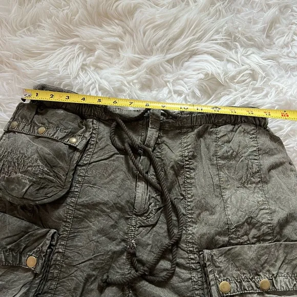 NWOT Free People Moon Bay Utility Parachute Shorts Womens XS Washed Army Green
