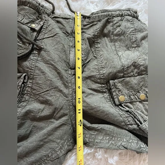 NWOT Free People Moon Bay Utility Parachute Shorts Womens XS Washed Army Green