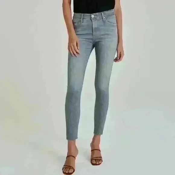 NWT AG &quot;The Farrah&quot; High Waist Skinny Raw Hem Jeans in Gray Pearl
