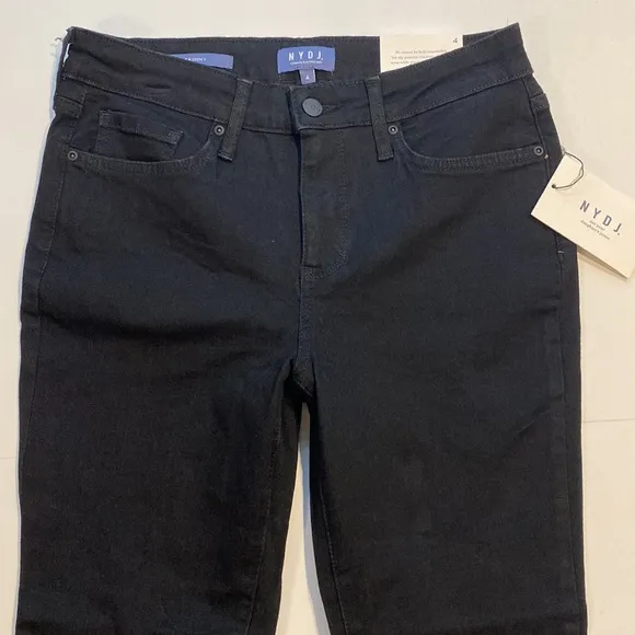 NYDJ SZ 4 Black Denim Skinny Jeans New D28