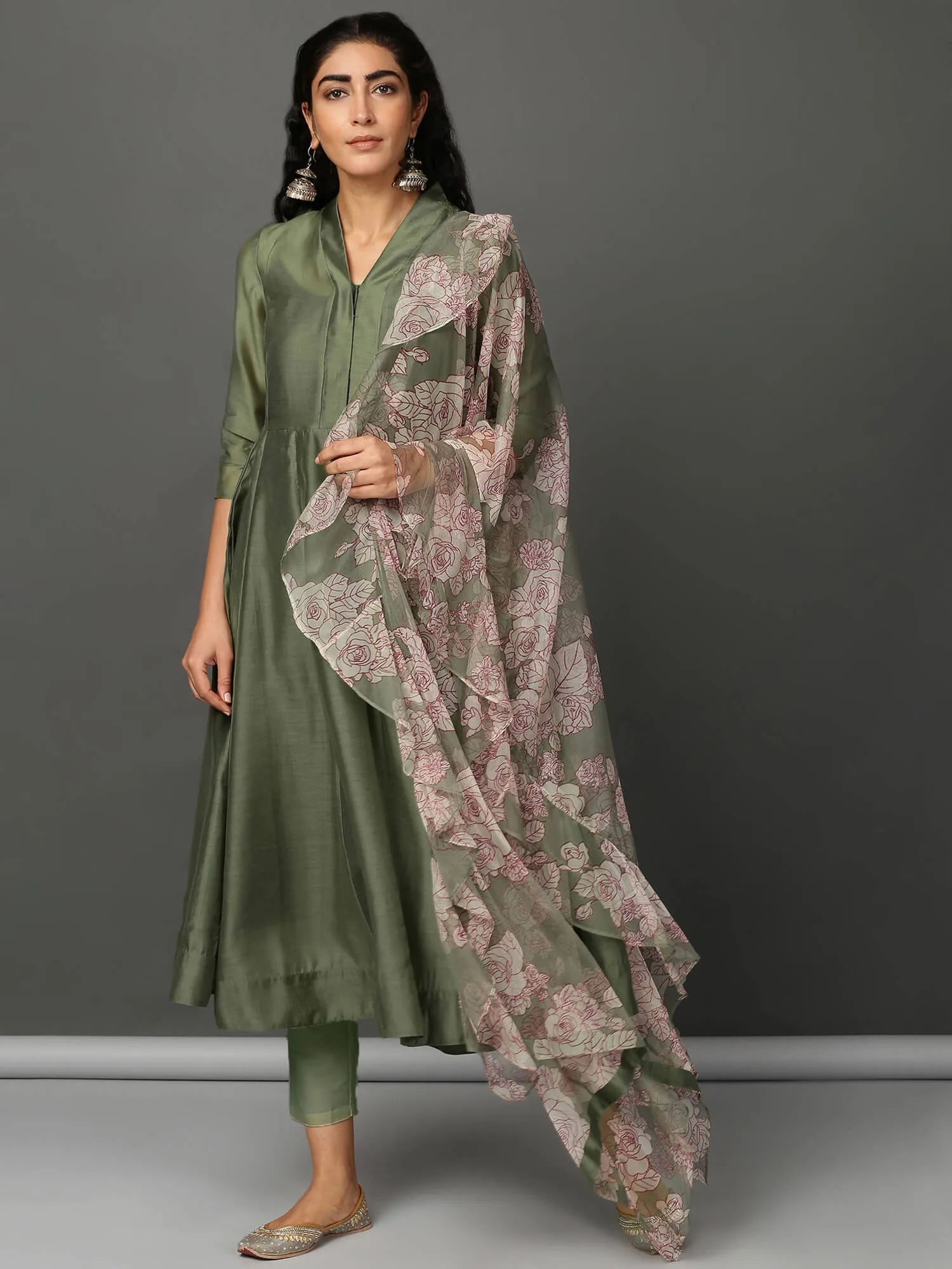 Olive Chanderi Kurta, Pants & Net Dupatta Set