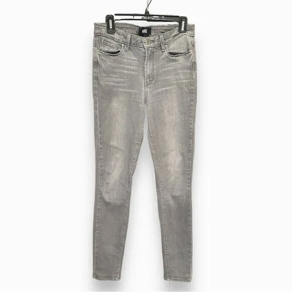 Paige - Hoxton High Rise Ankle Skinny Jeans in Gray Peaks