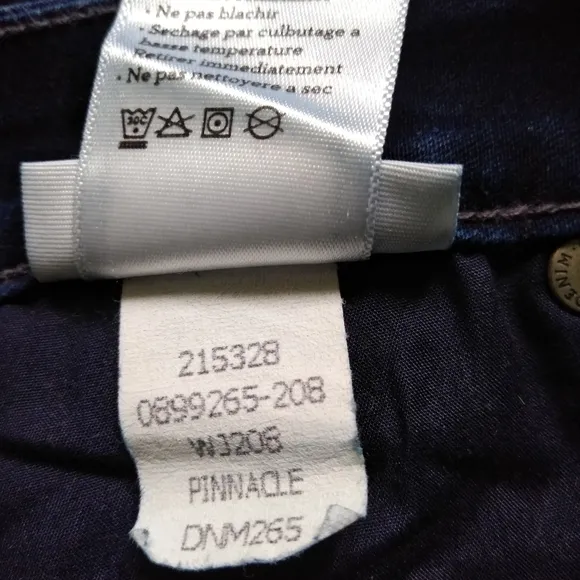Paige Skyline Ankle Peg Jeans