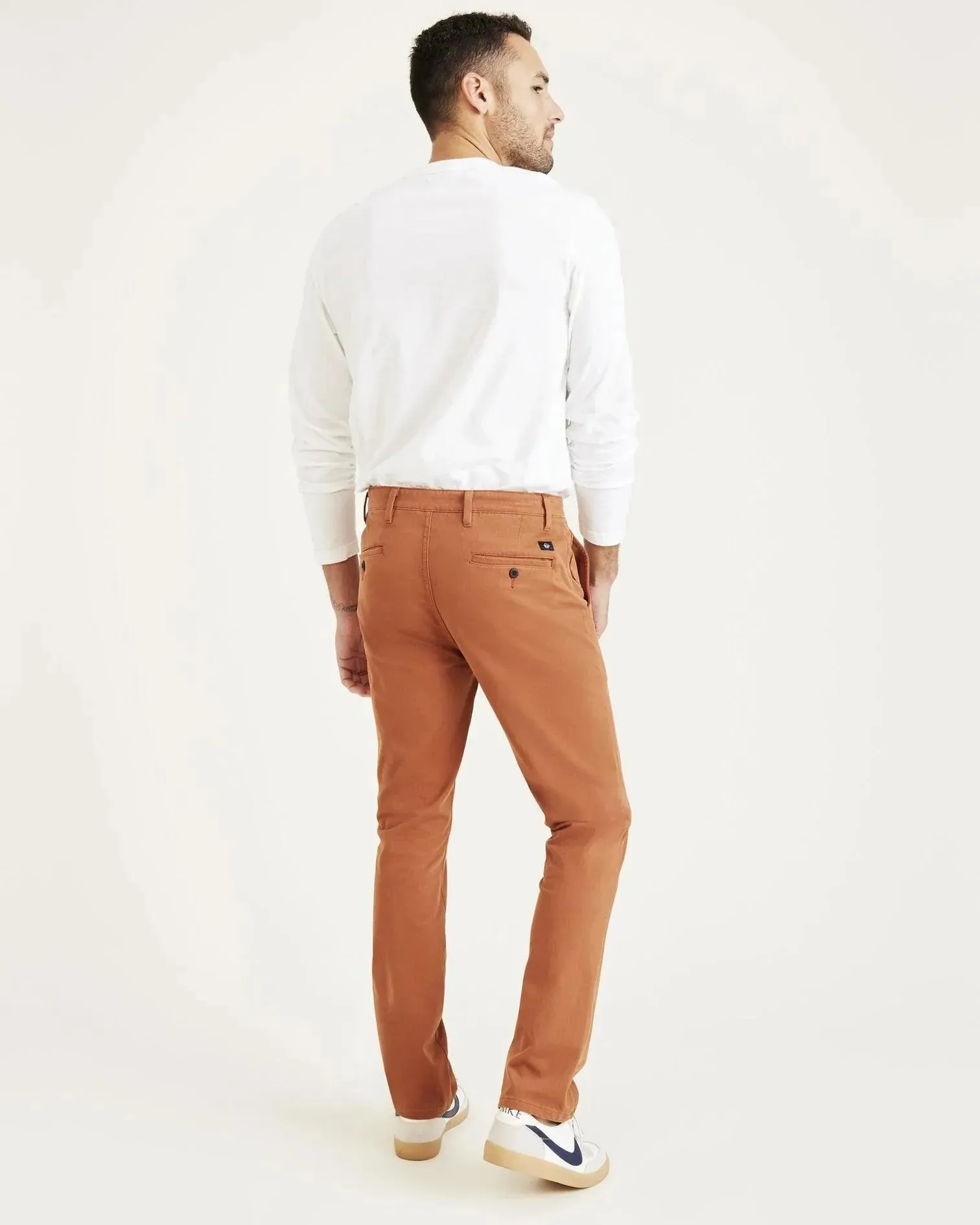 Pantalón Chino Dockers de Hombre Skinny Fit Supreme Flex Alpha Mocha Bisque Brown