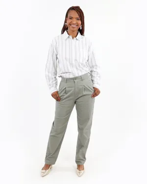 Pleat Detail Chino