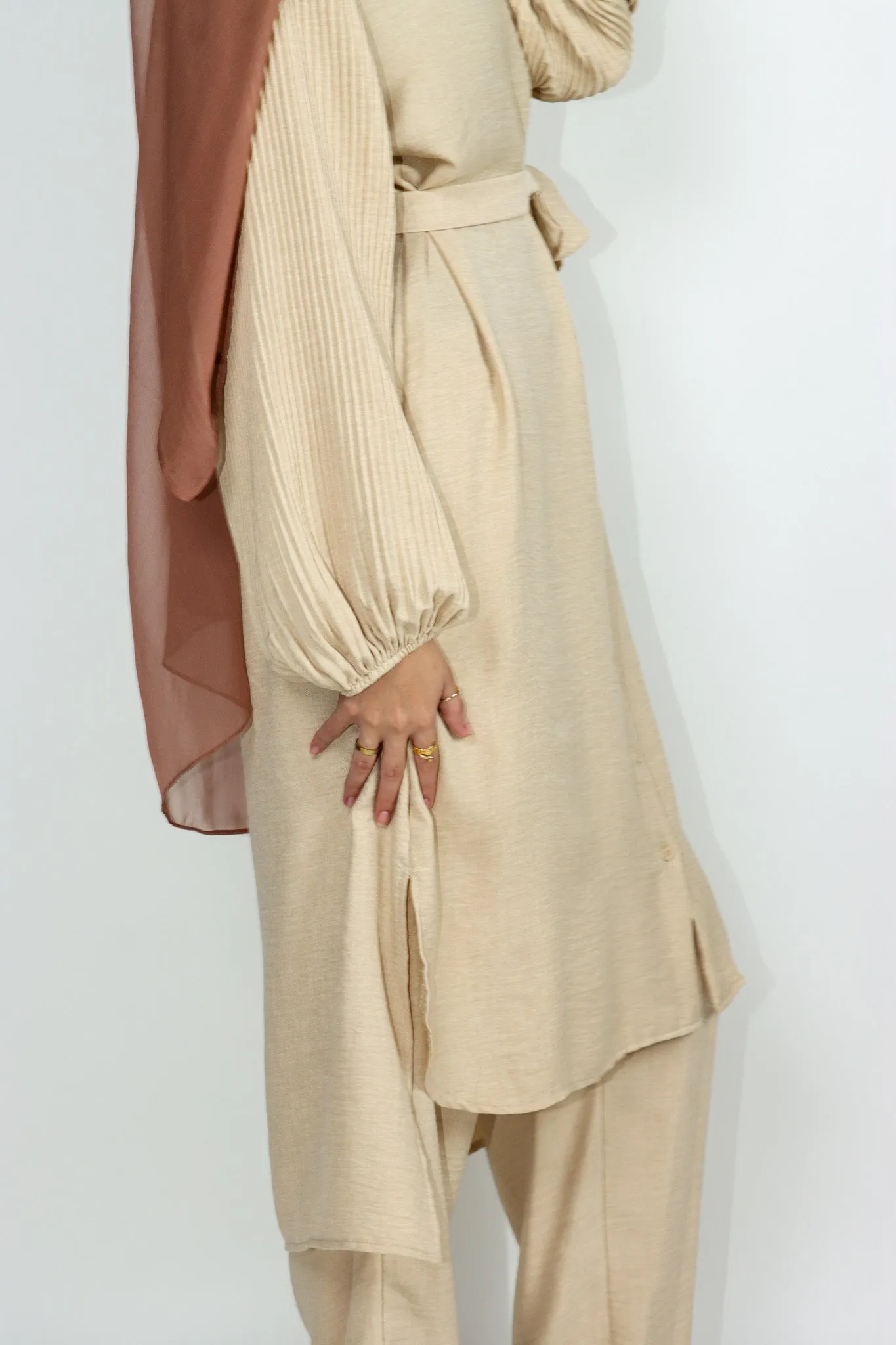 Pleated Sleeve Set - Almond
