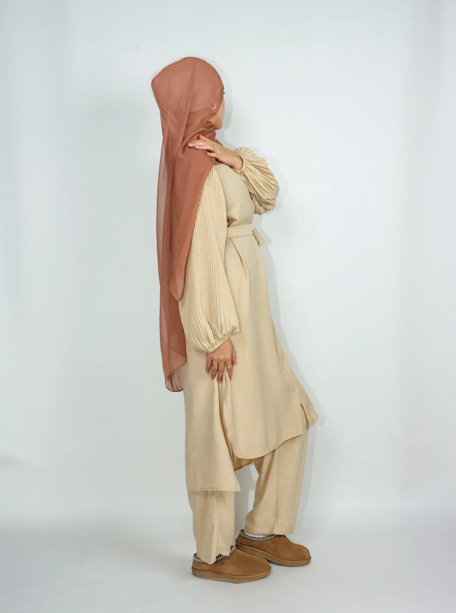 Pleated Sleeve Set - Almond