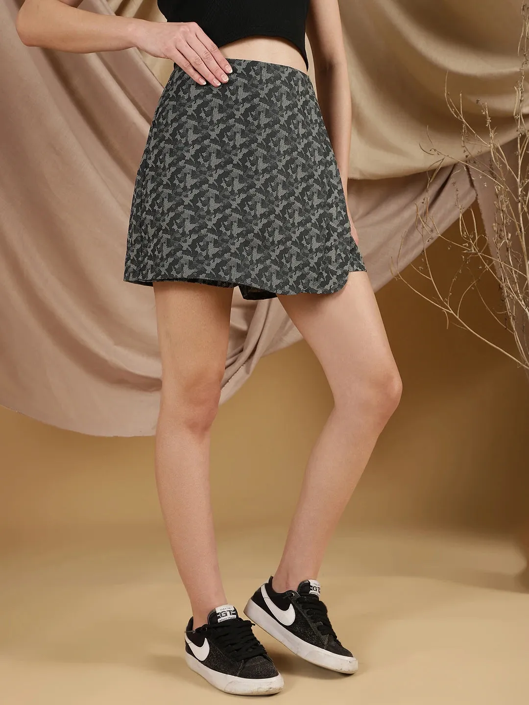 Python Poise Skort