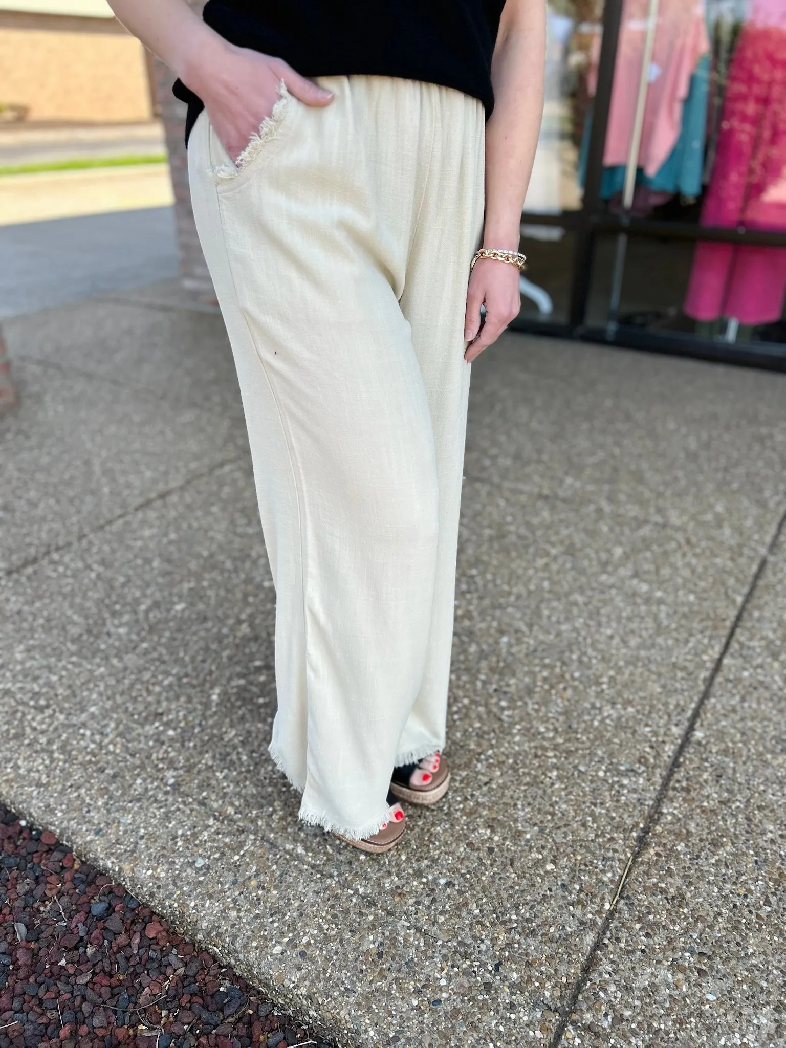 Sandy Fray Wide Leg Linen Pants
