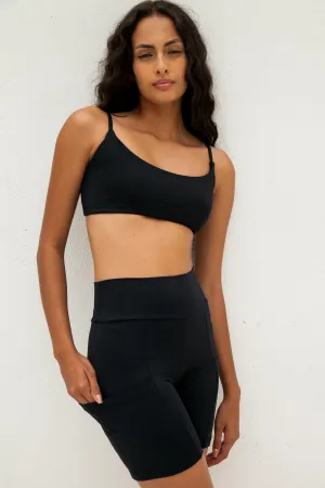 Shorts Isa Preto