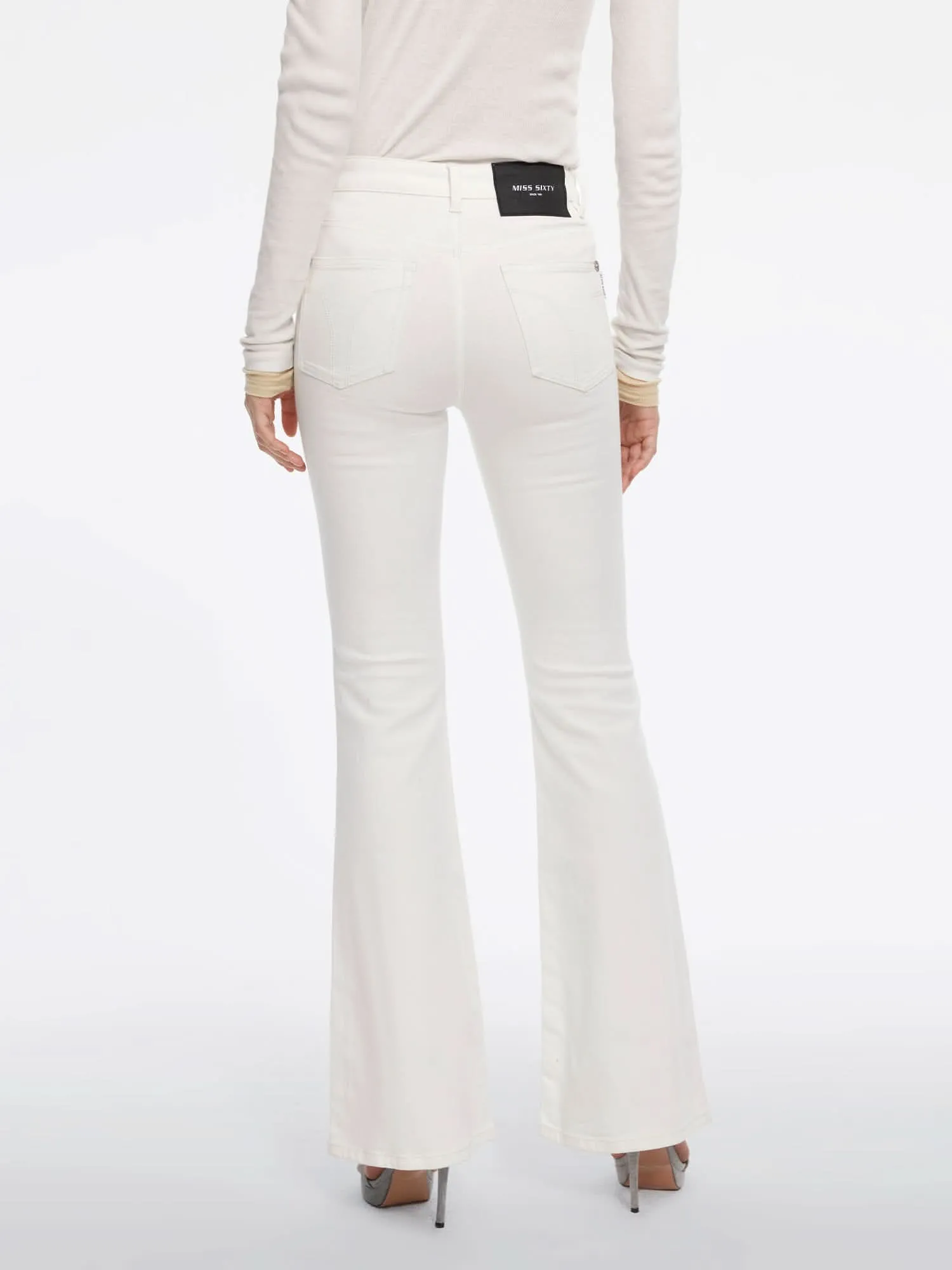 Slim-Fit Flared Jeans-240