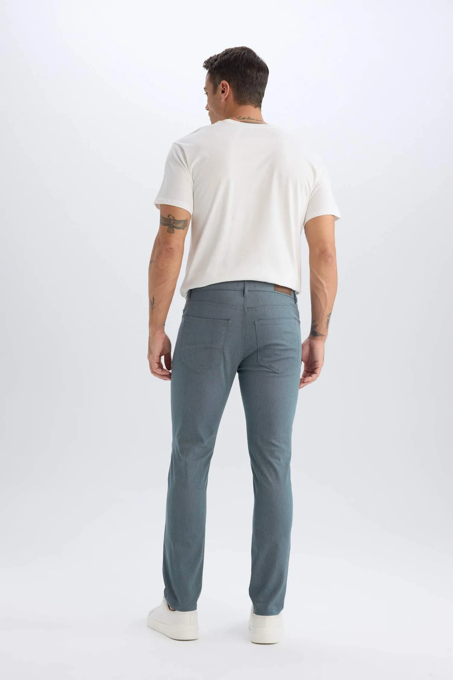 Slim Fit Super Skinny Hem Chino Pants