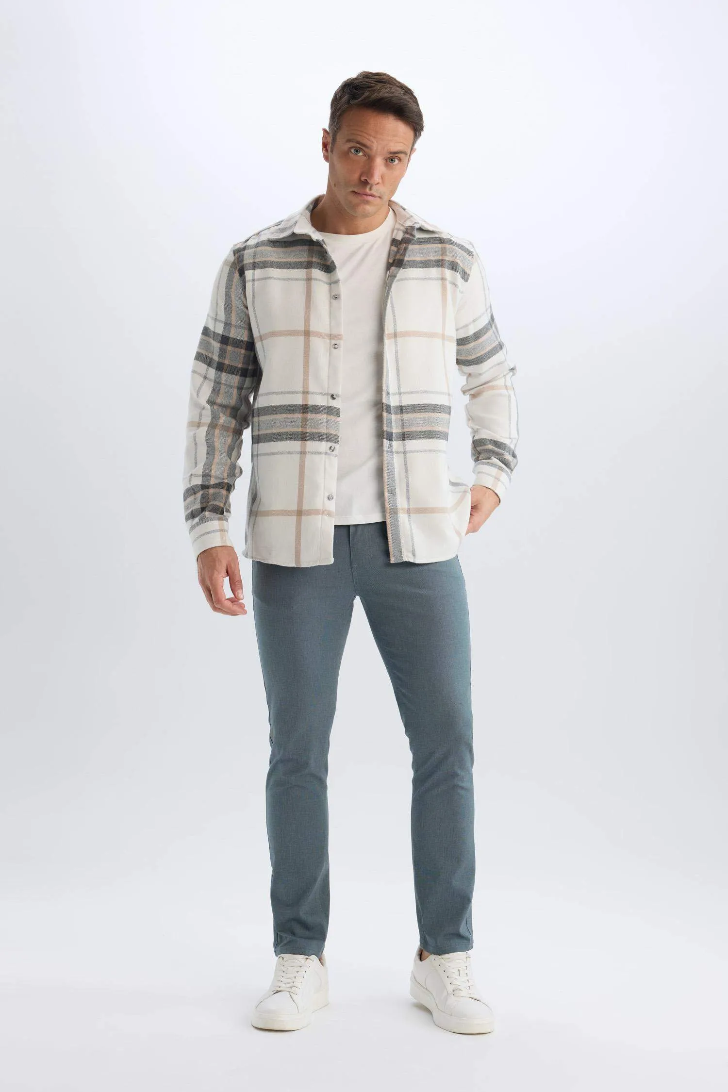 Slim Fit Super Skinny Hem Chino Pants