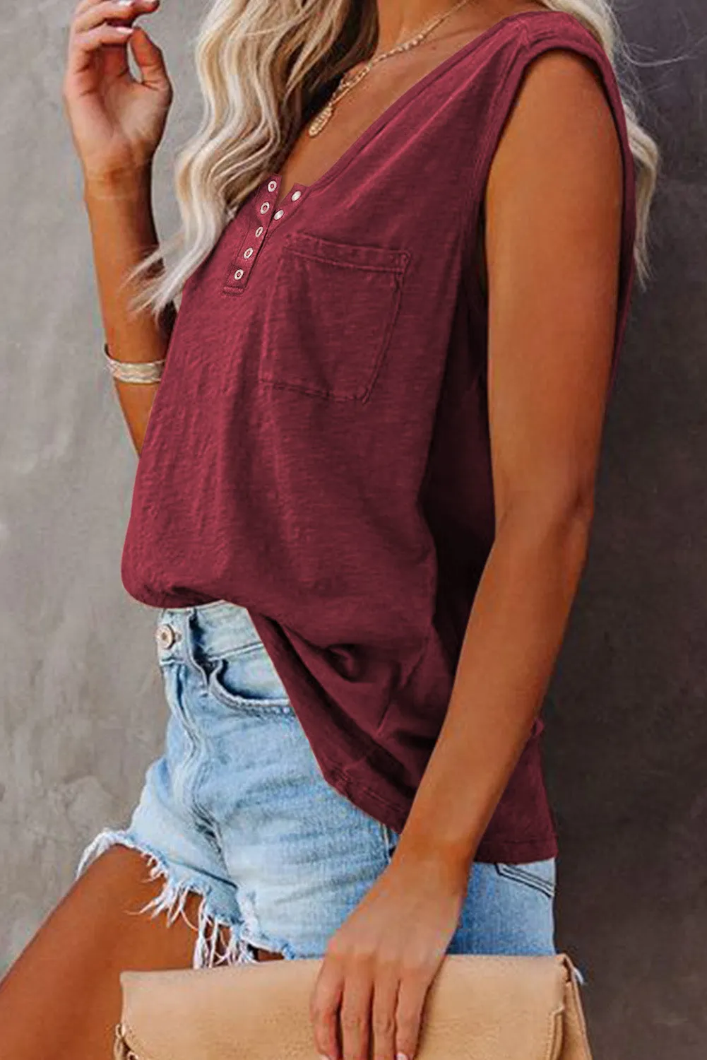 Snap Buttons Scoop Neck Tank with Pocket