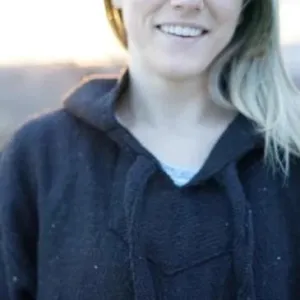Solid Black Baja Hoodie Drug Rug
