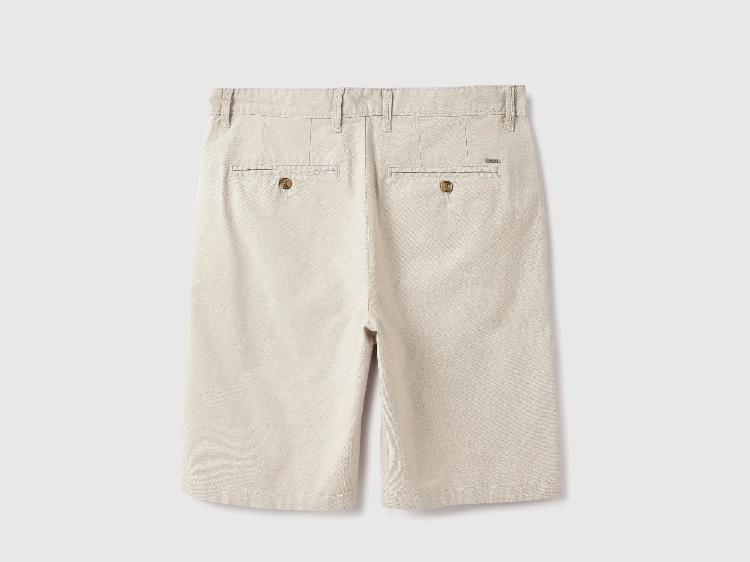 Solid Comfort Fit Oxford Chino Shorts