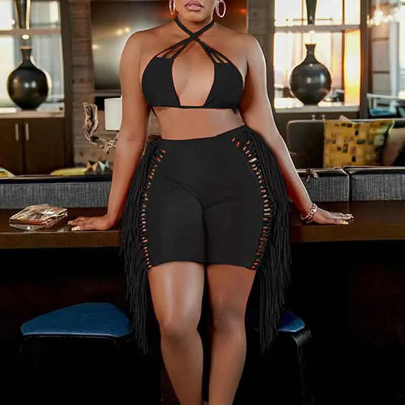 Solid Halter Sleeveless Bra T Tassel Design Shorts Set