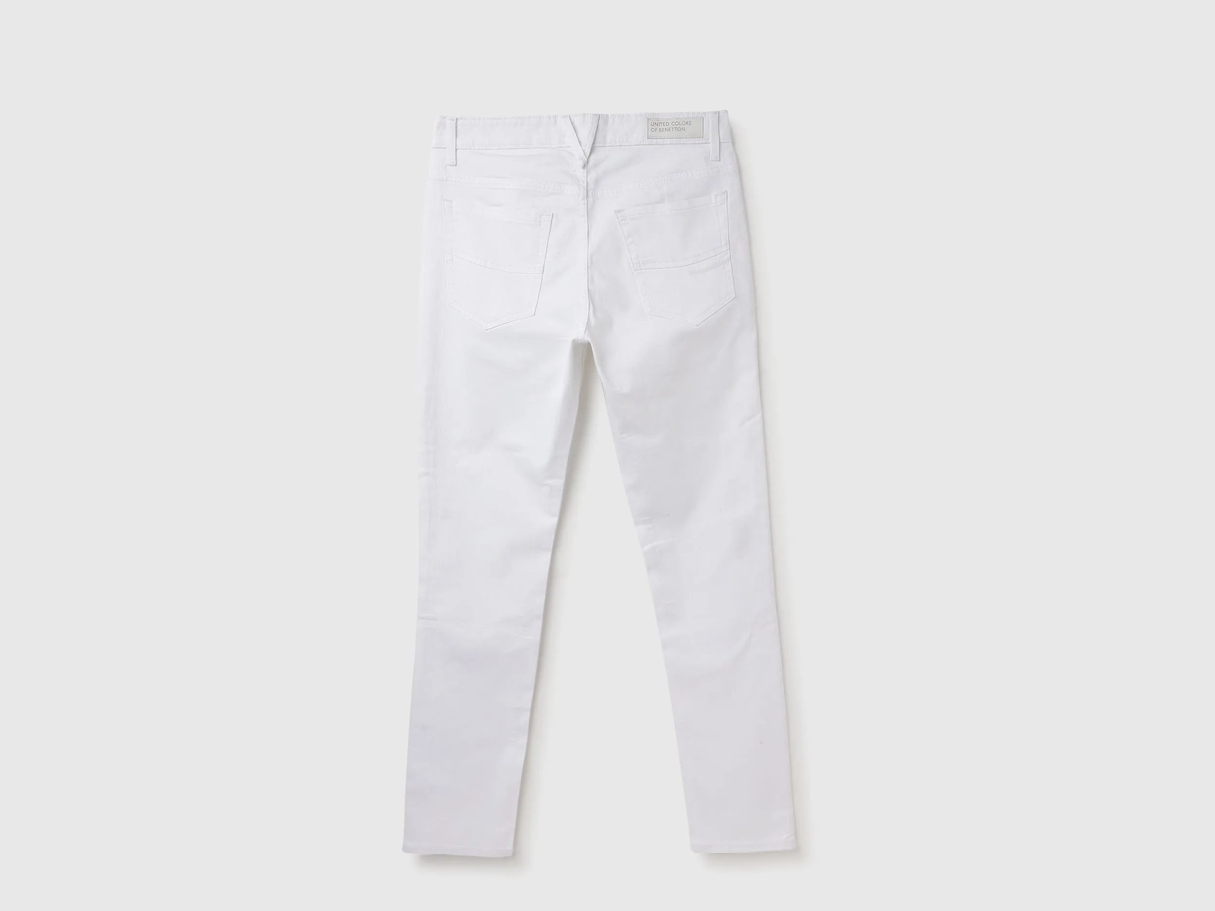 Solid Mid Rise Skinny Fit Jeans