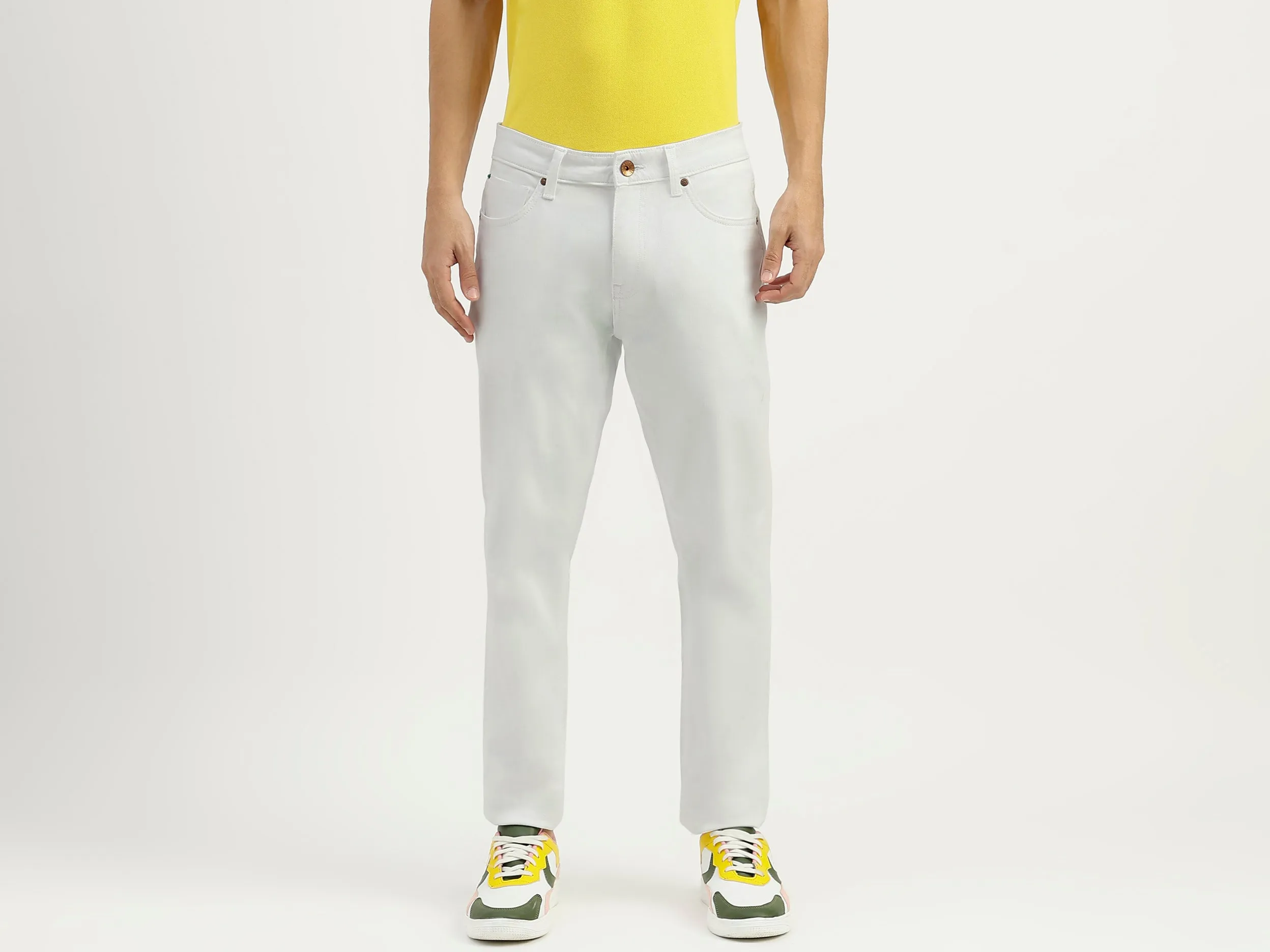 Solid Mid Rise Skinny Fit Jeans
