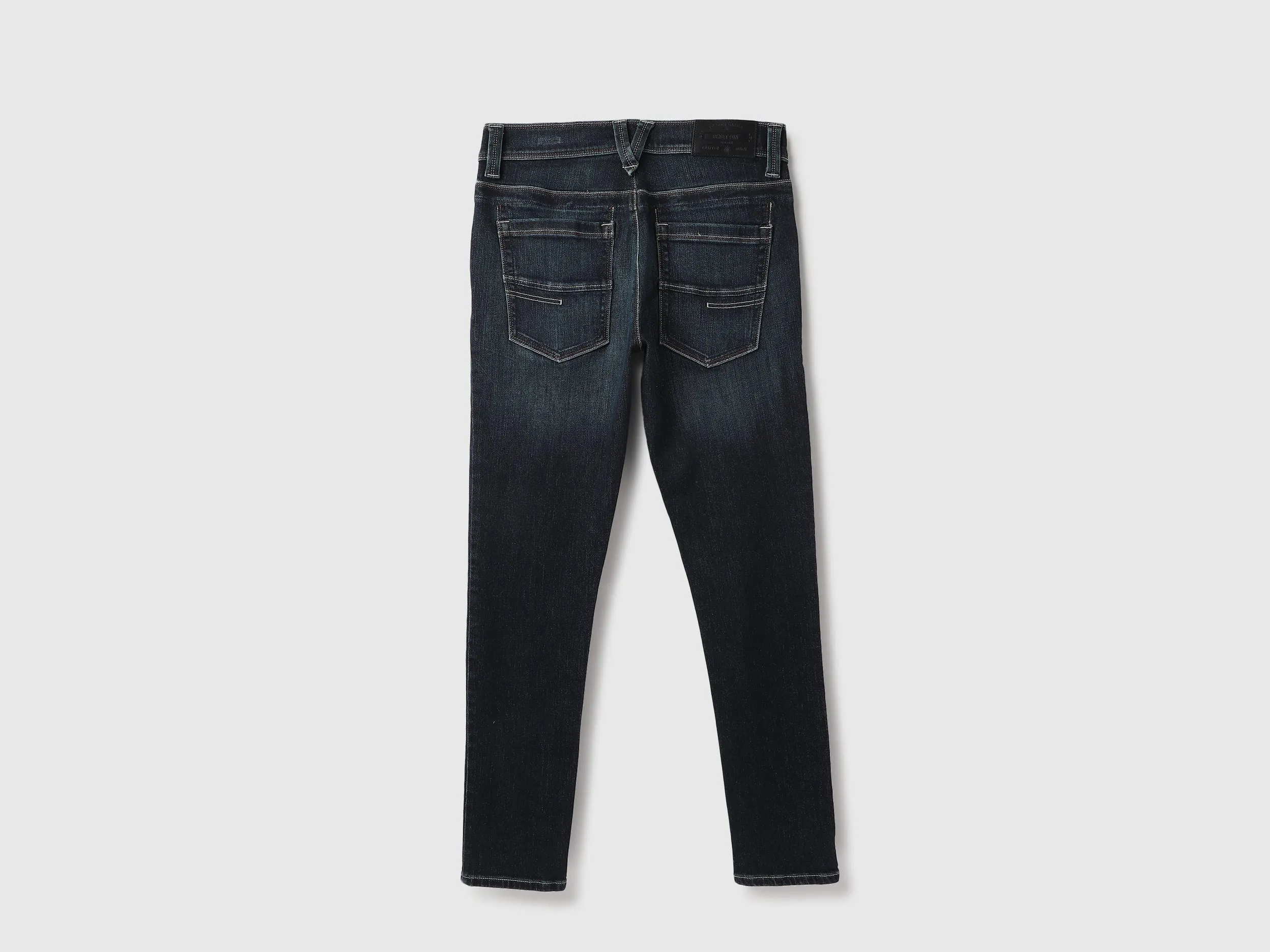 Solid Skinny Fit Jeans