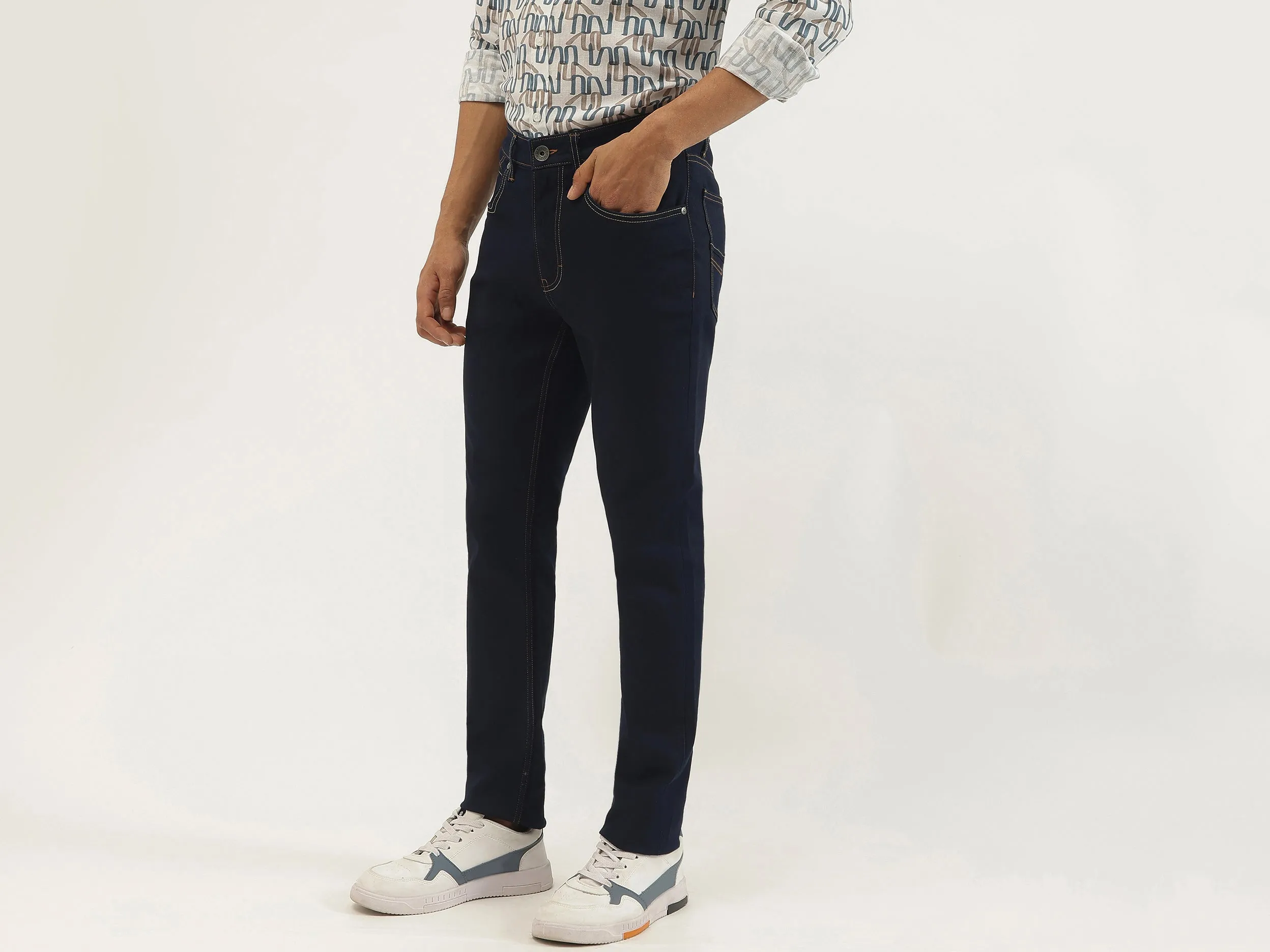 Solid Skinny Fit Jeans