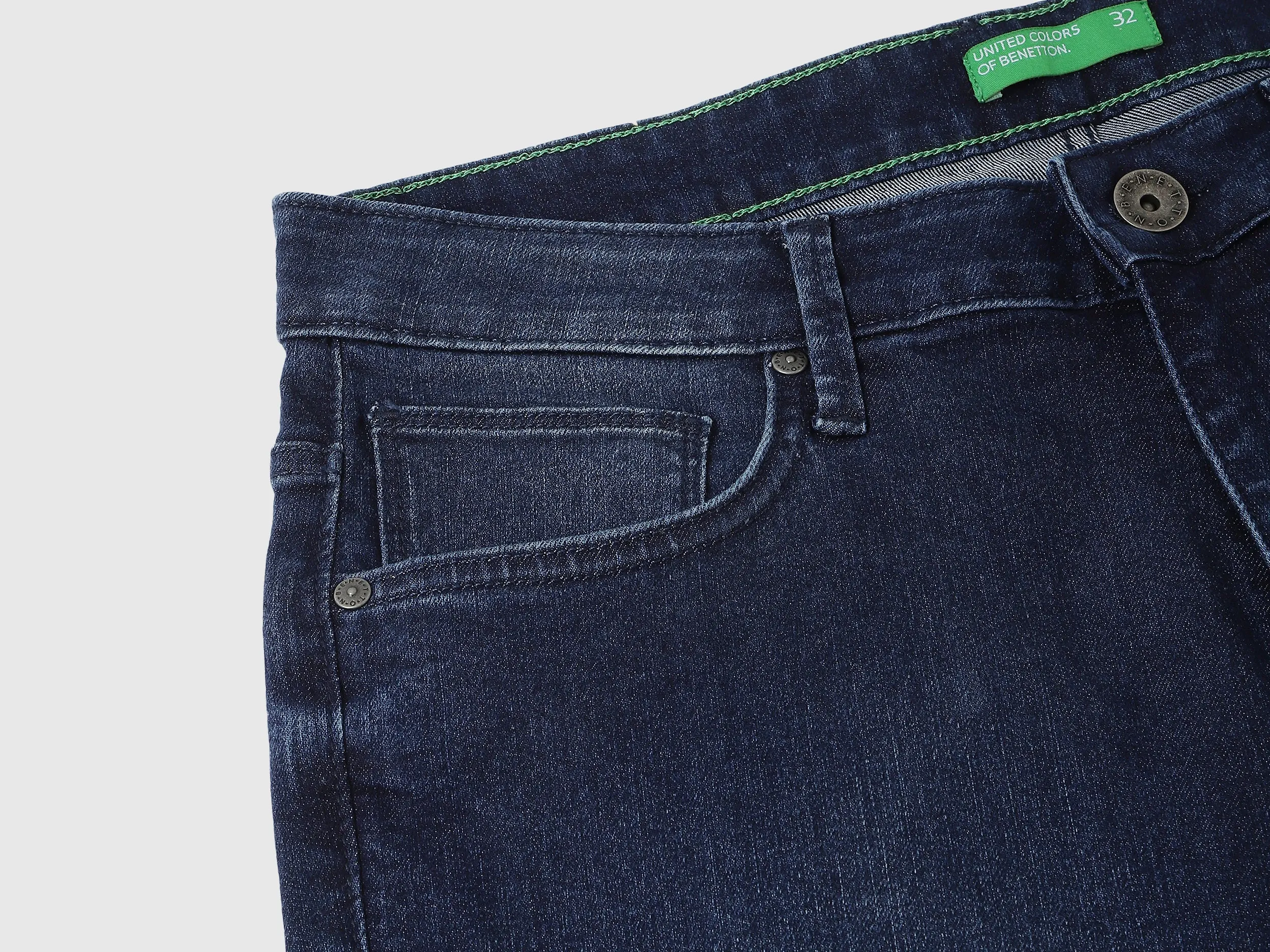 Solid Skinny Fit Jeans