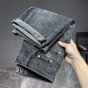 Sommer-Style: Ultra-dünne Denim-Shorts für Herren