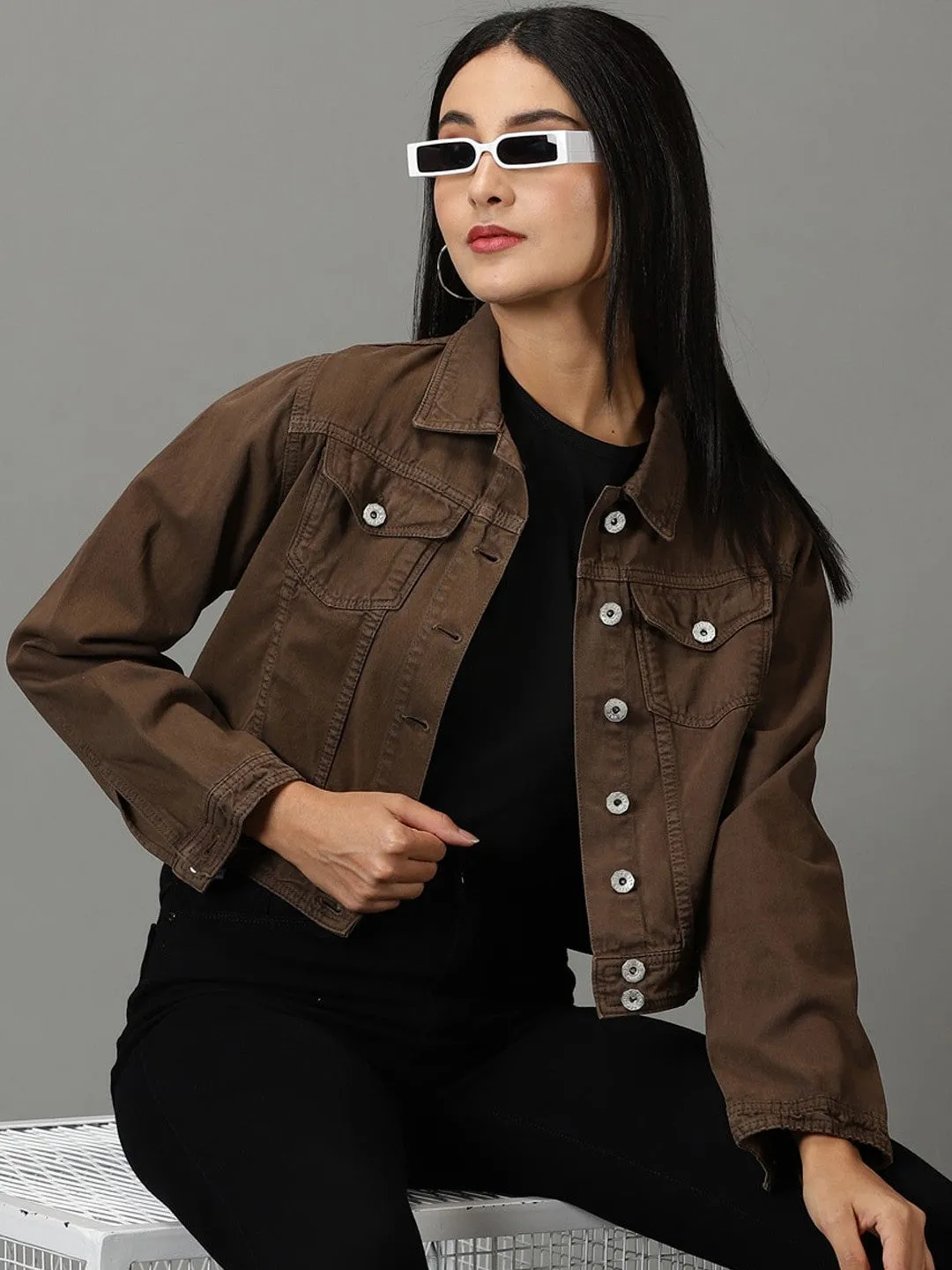 Spread Collar Crop Denim Jacket