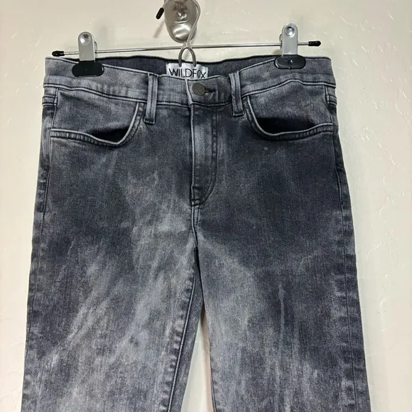 Wildfox Marianne Cosmic Acid Wash Gray White Skinny Mid Rise Jeans Stretch 27