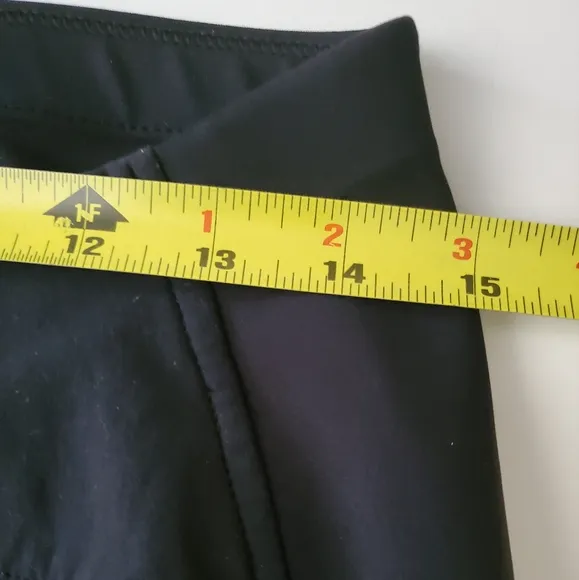 Womens Columbia Sport Long Shorts Size Small