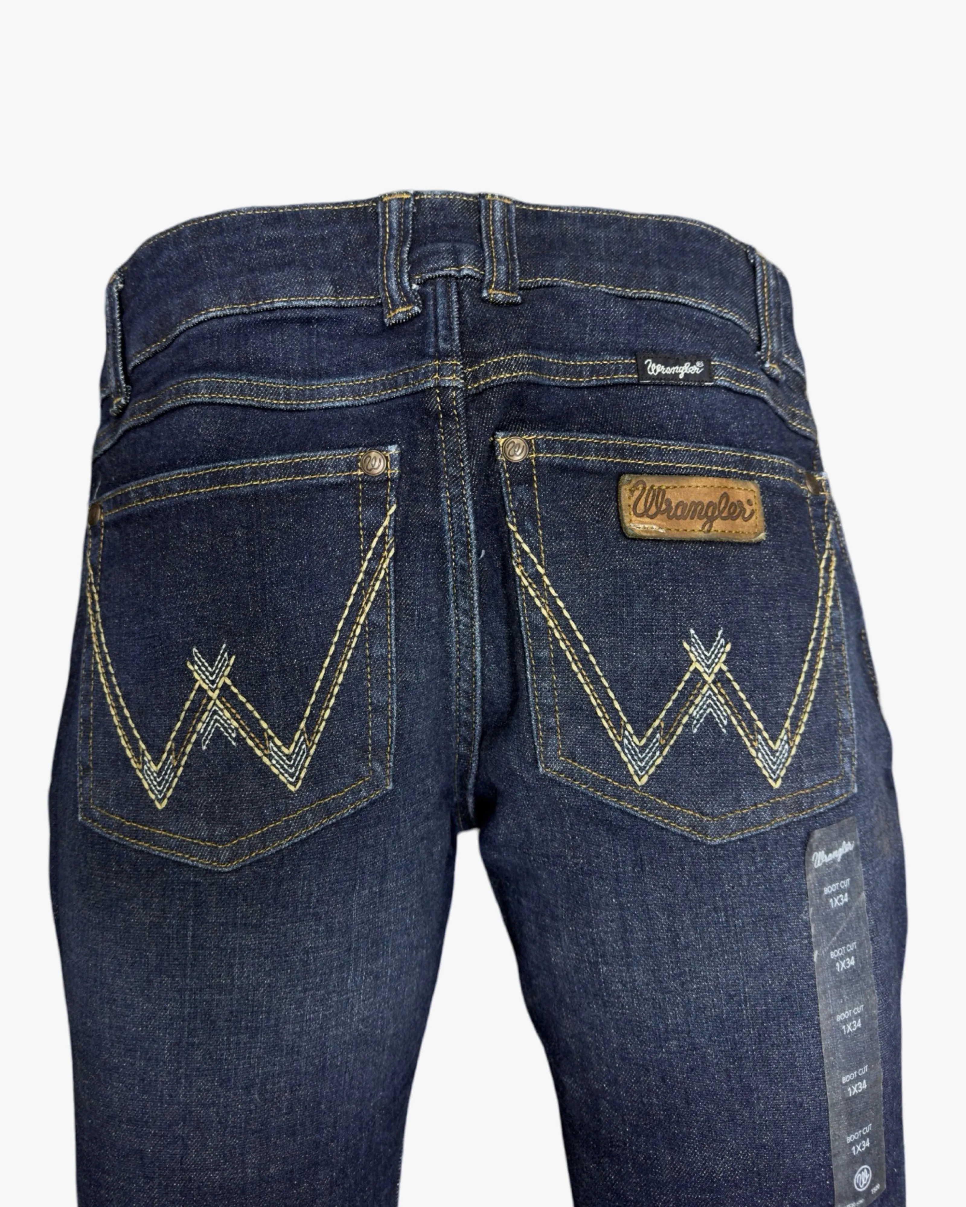Wrangler w28l32